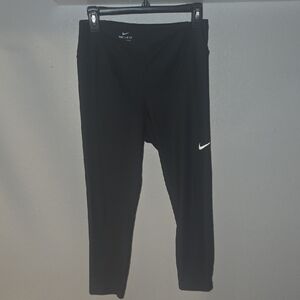 Nike Womens Black Dri-FIT Capri Leggings